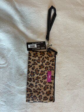 SCOUT Kate Wristlet NWT Leopard Print Zip Pouch Wallet Clutch